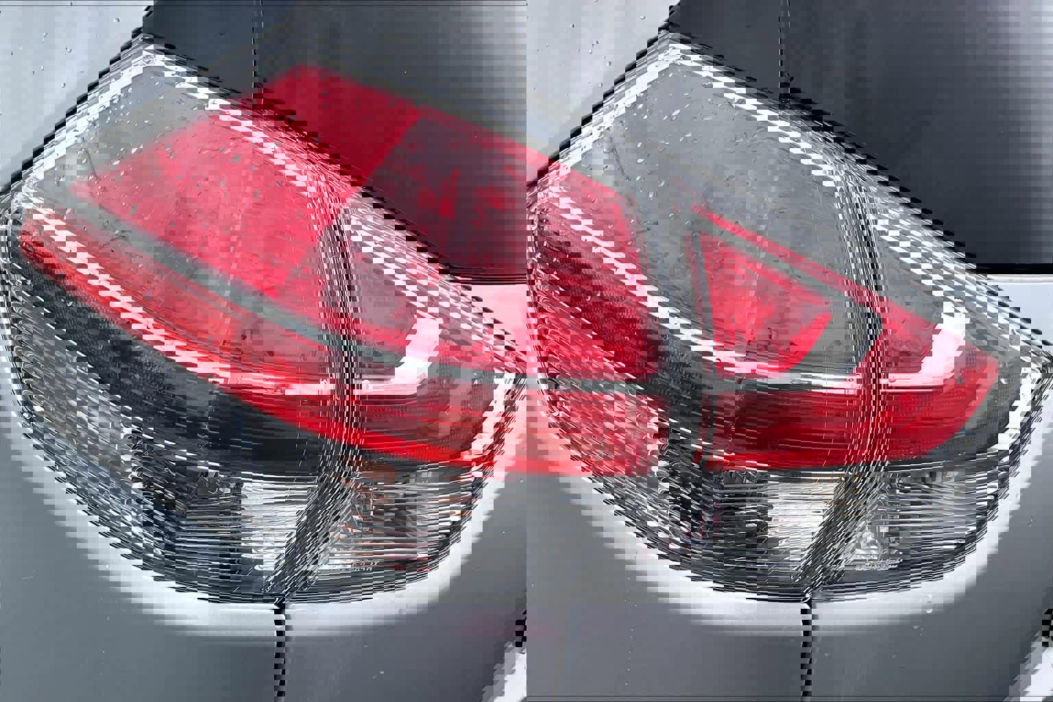 Used 2014 Nissan Rogue SV image 28