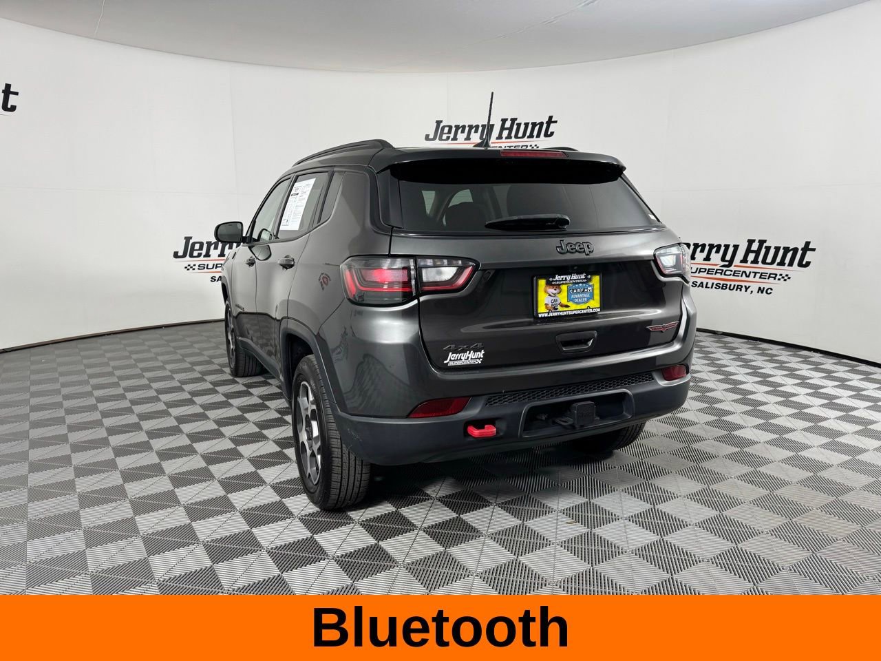 Used 2022 Jeep Compass Trailhawk w/ Trailhawk Elite Group AWD/4WD image 9