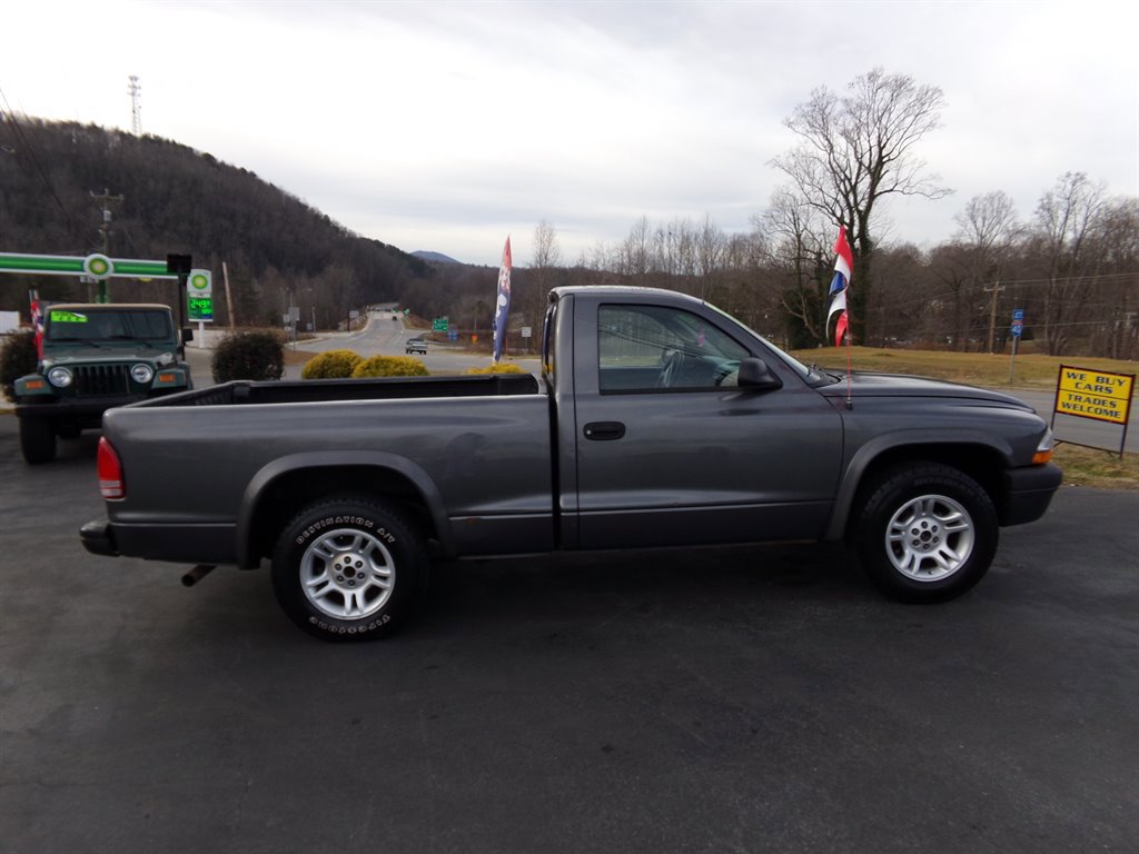 Used 2003 Dodge Dakota 2WD Regular Cab