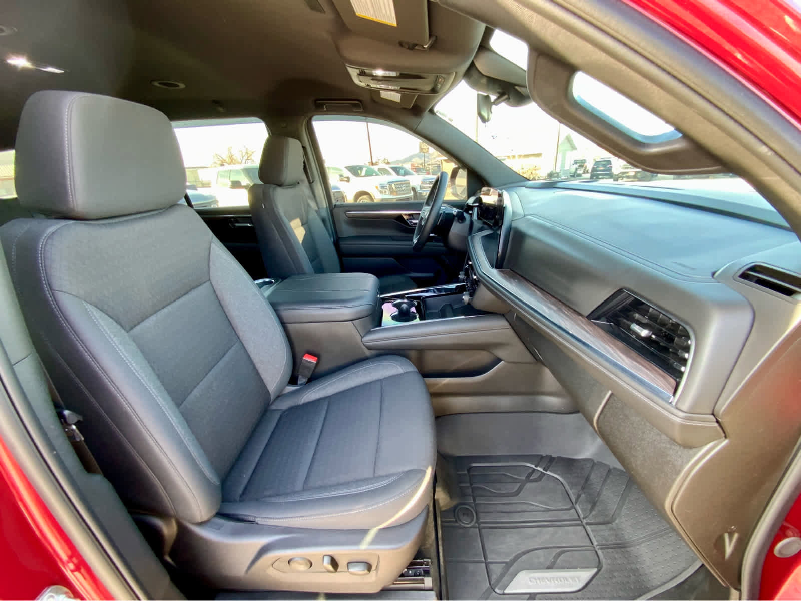 Certified 2025 Chevrolet Tahoe LS image 21