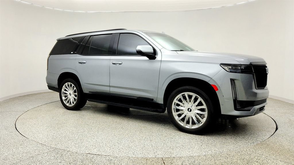 Used 2023 Cadillac Escalade Sport Platinum w/ LPO, ONYX Package AWD/4WD image 3
