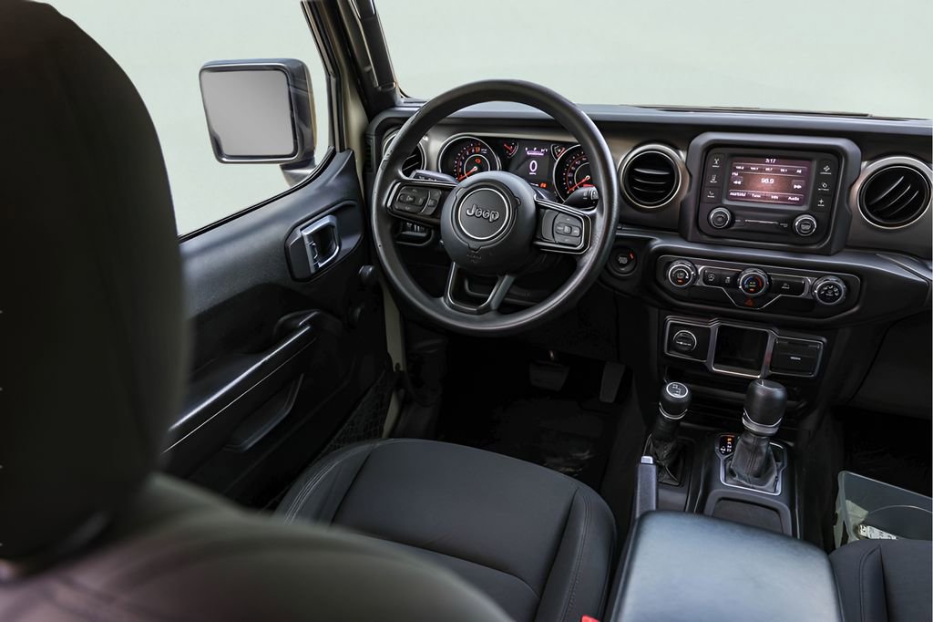 Used 2020 Jeep Gladiator Sport AWD/4WD image 24