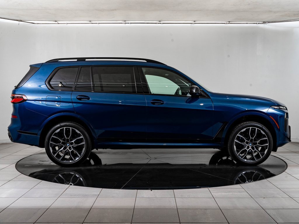 Used 2024 BMW X7 M60i w/ Executive Package image 11