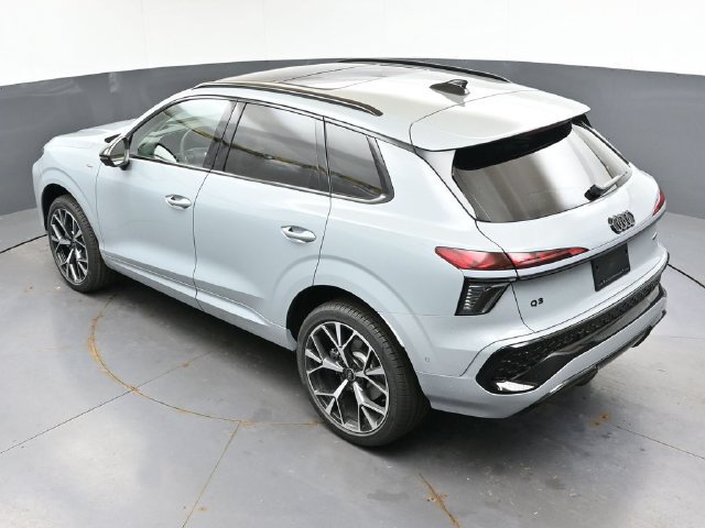 New 2026 Audi Q3 quattro 2.0T AWD/4WD image 39