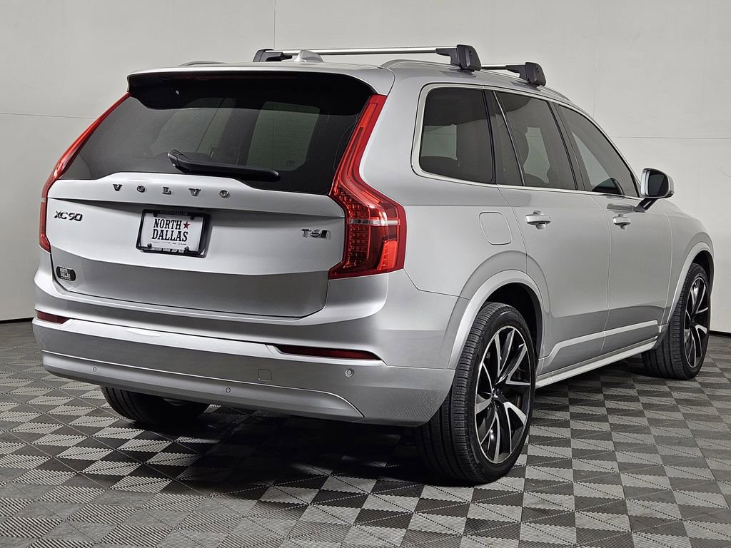 Used 2022 Volvo XC90 T6 Momentum w/ Advanced Package image 5
