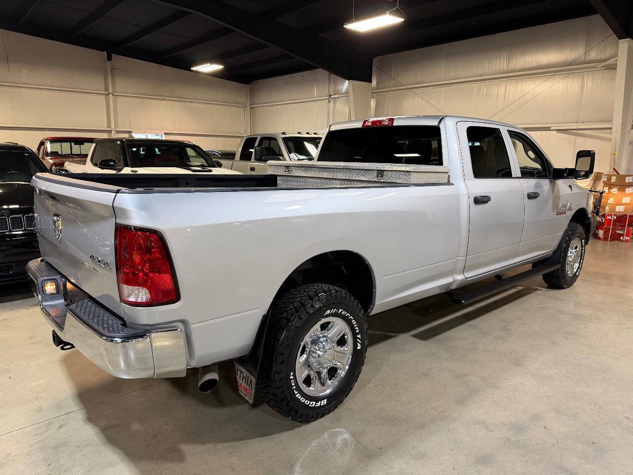 Used 2016 RAM 3500 Tradesman w/ Chrome Appearance Group AWD/4WD image 10