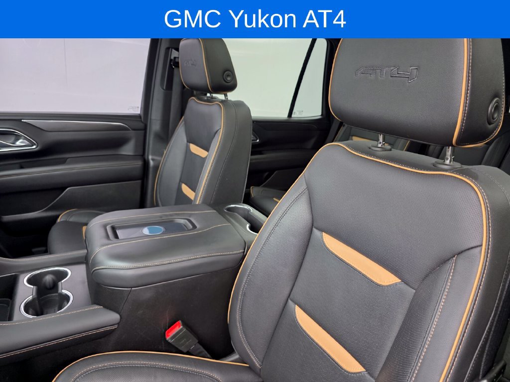 Used 2023 GMC Yukon AT4 w/ Technology Package AWD/4WD image 11