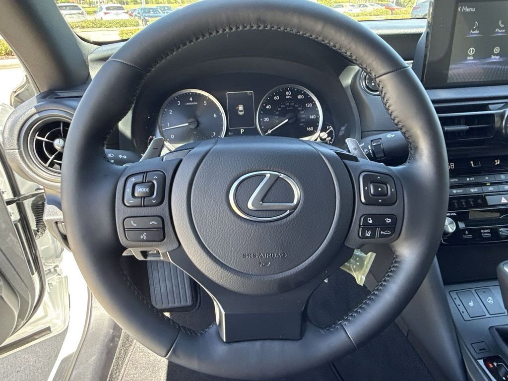 Used 2025 Lexus IS 350 F Sport image 21