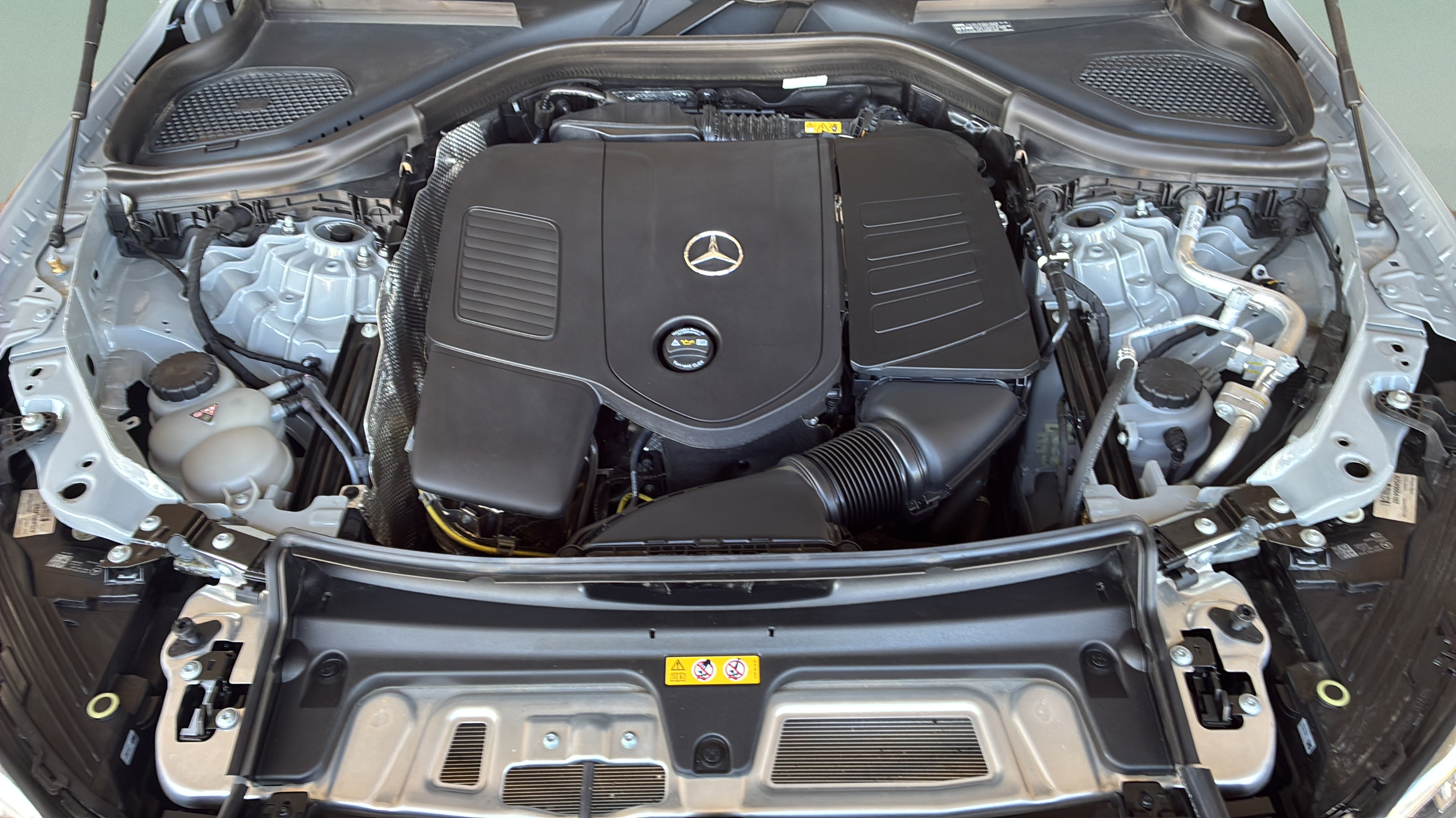 Used 2026 Mercedes-Benz GLC 300 image 49