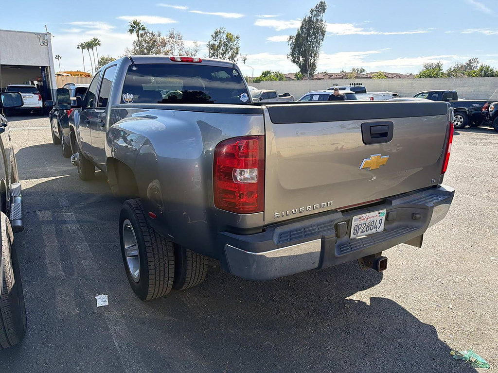 Used 2008 Chevrolet Silverado 3500 LT RWD image 3