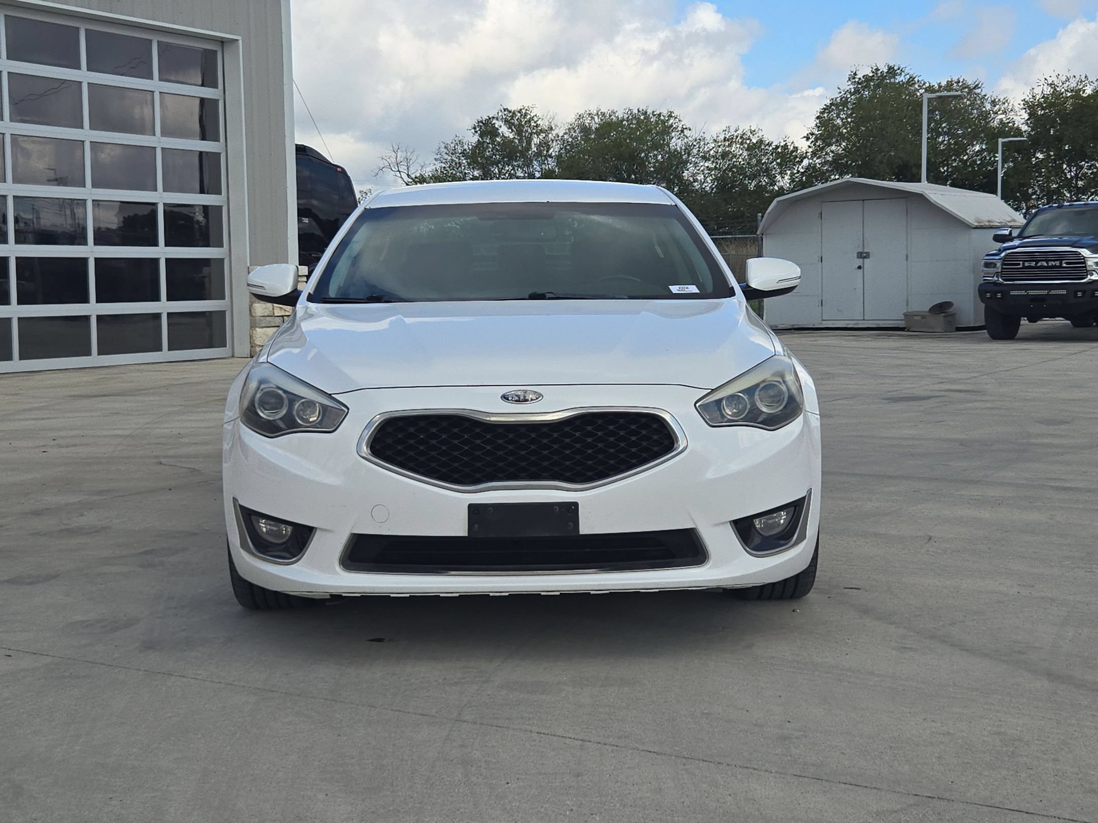 Used 2014 Kia Cadenza Premium FWD image 8