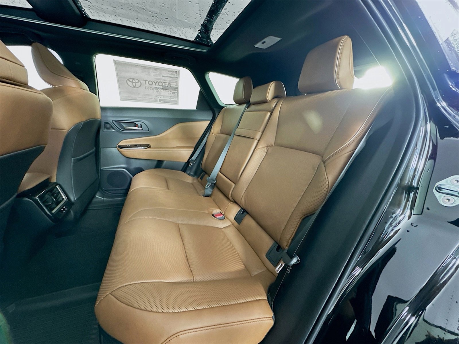 New 2025 Toyota Crown Signia Limited image 26