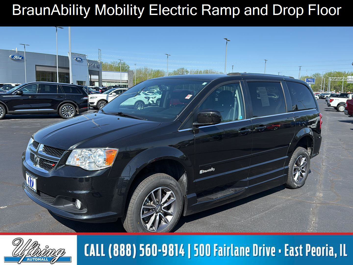 Used 2017 Dodge Grand Caravan SXT w/ Rear Park Assist Package