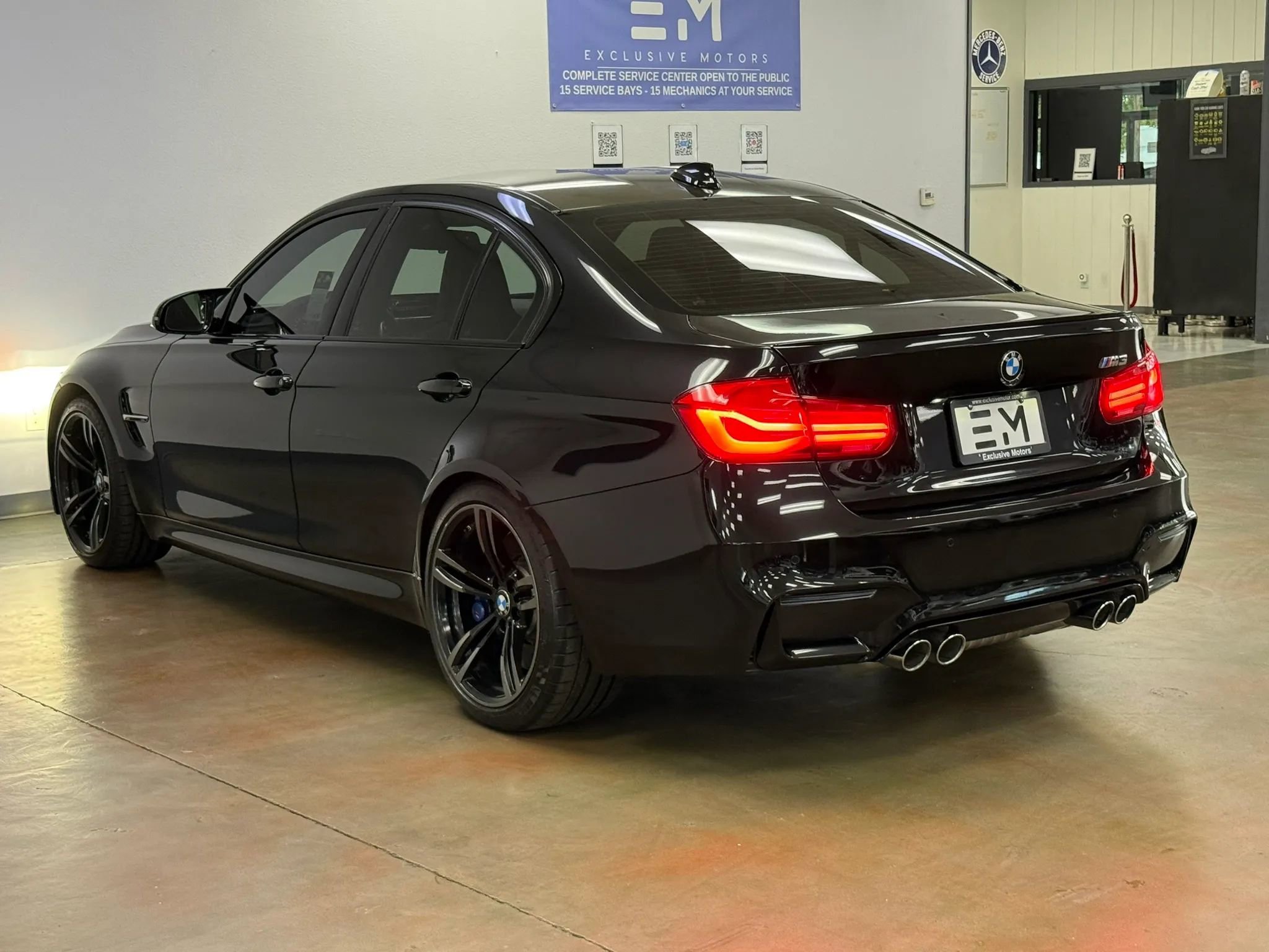 Used 2016 BMW M3 Sedan image 5