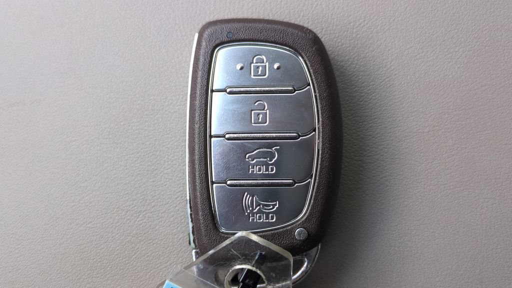 Used 2019 Hyundai Tucson Value FWD image 23