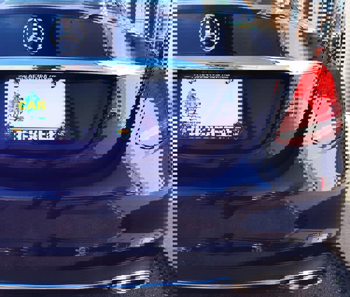 Used 2020 Mercedes-Benz C 300 Sedan w/ Premium Package image 19