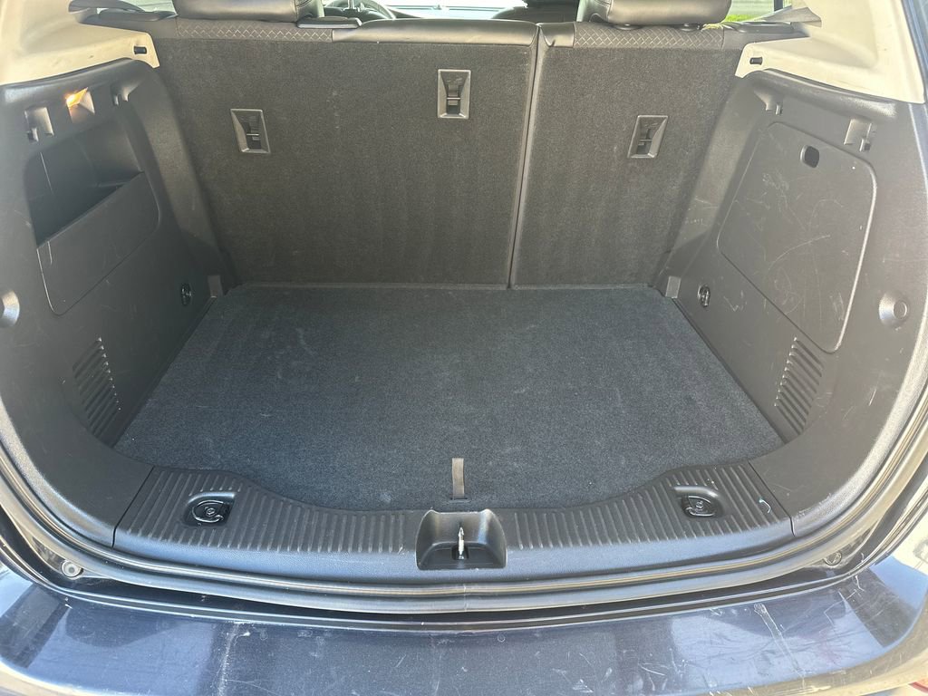 Used 2021 Buick Encore Preferred AWD/4WD image 13