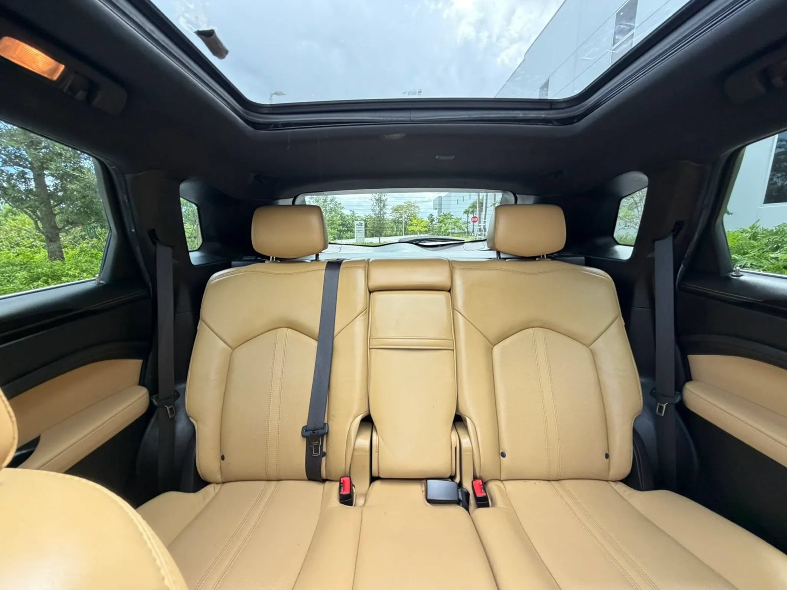 Used 2015 Cadillac SRX Luxury AWD/4WD image 39