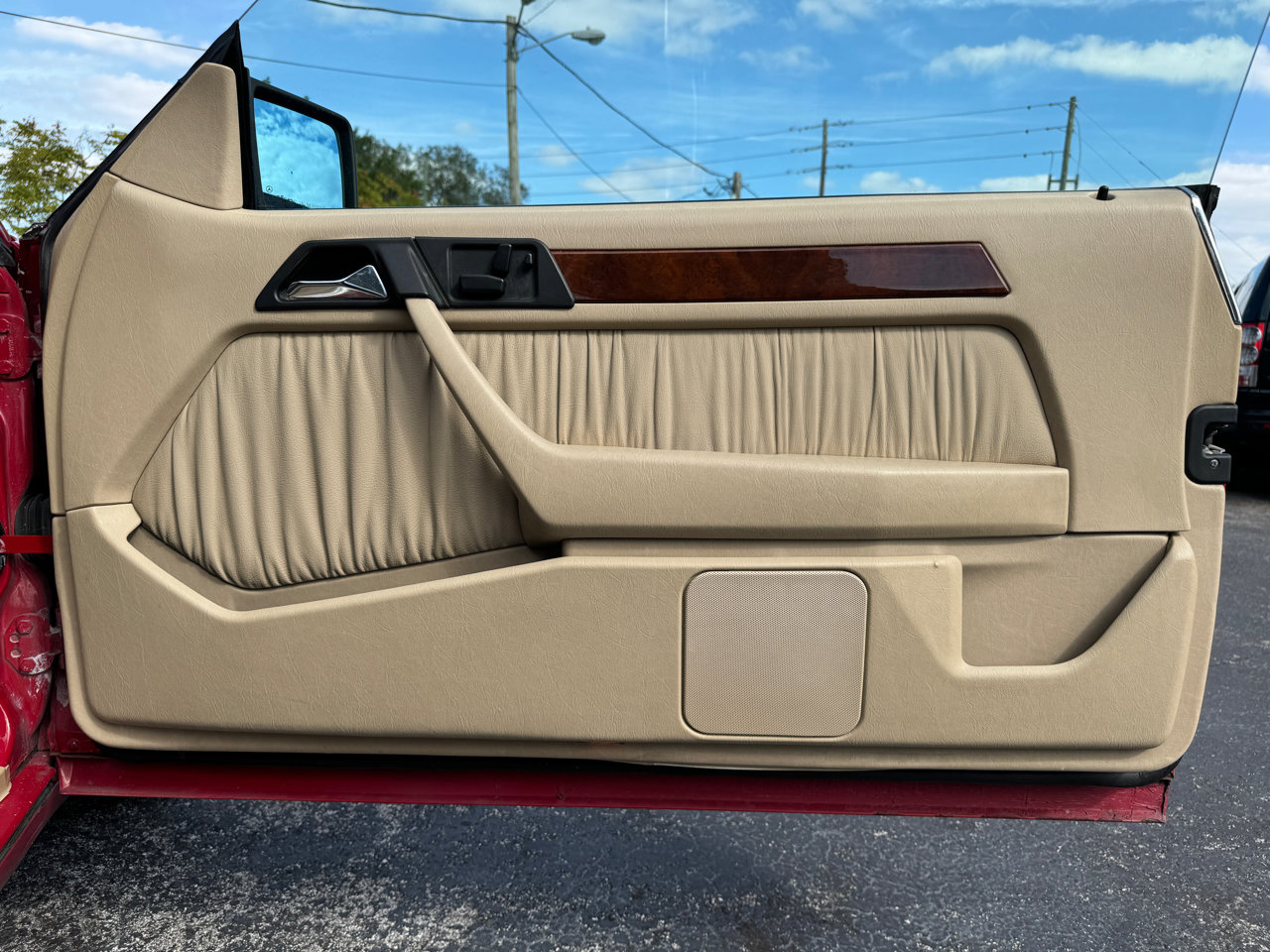 Used 1995 Mercedes-Benz E 320 Convertible image 22