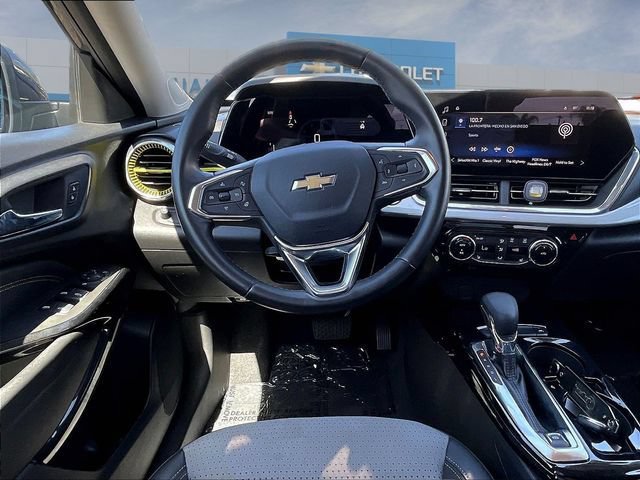 Certified 2024 Chevrolet Trax LT w/ Driver Confidence Package FWD image 10