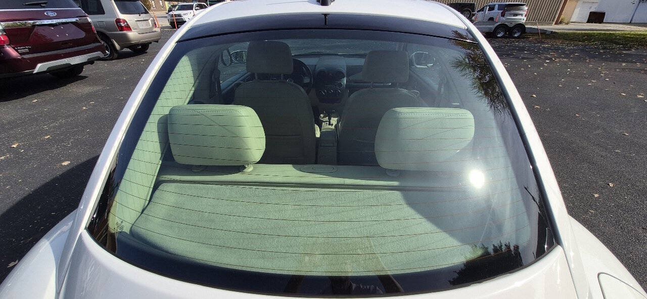 Used 2005 Volkswagen Beetle GLS FWD image 26