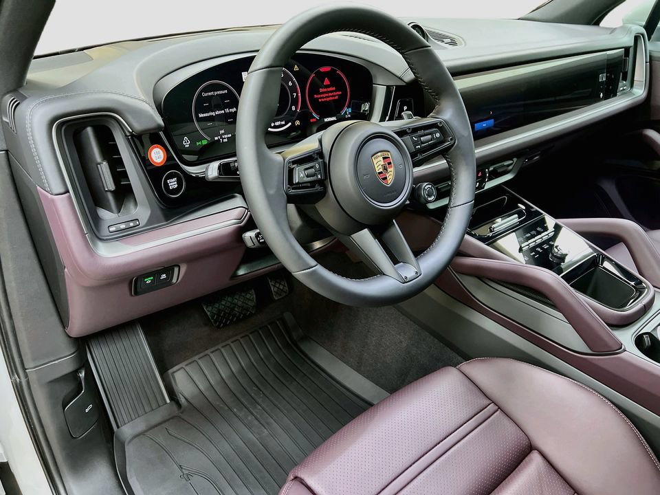 New 2026 Porsche Cayenne AWD/4WD image 4