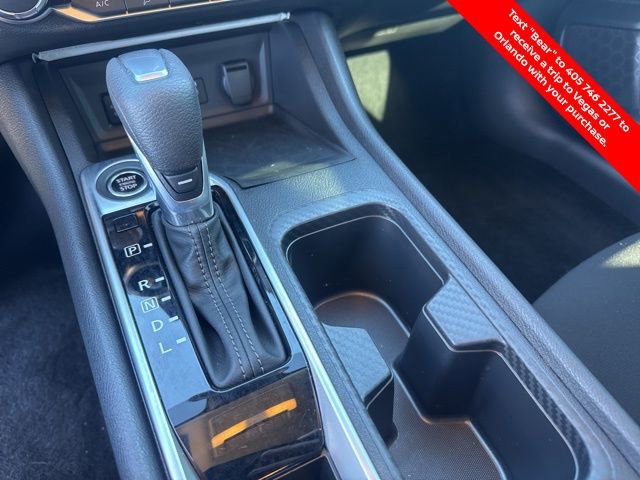 Certified 2025 Nissan Sentra SV image 25