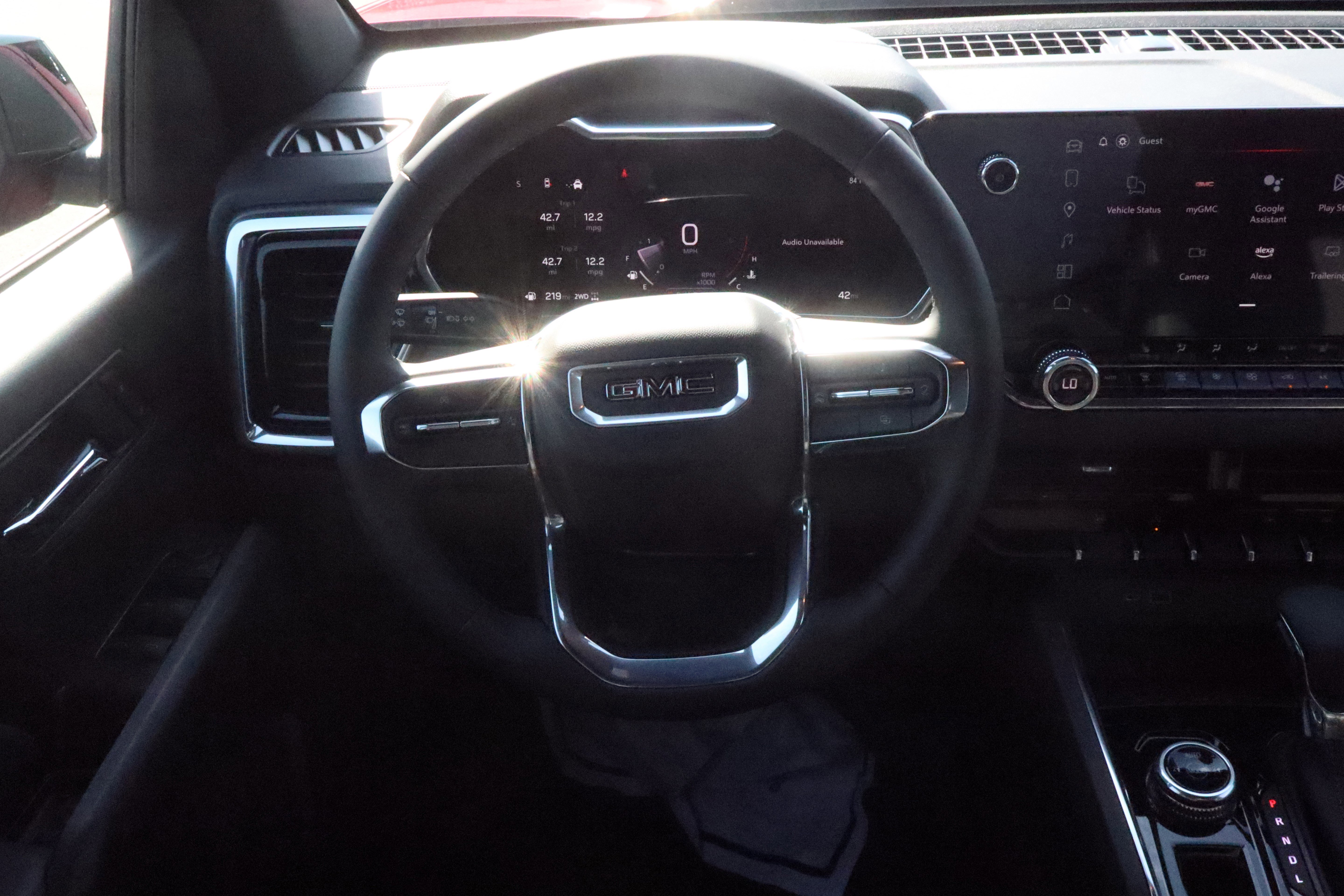 New 2025 GMC Canyon Elevation w/ Convenience Package image 9