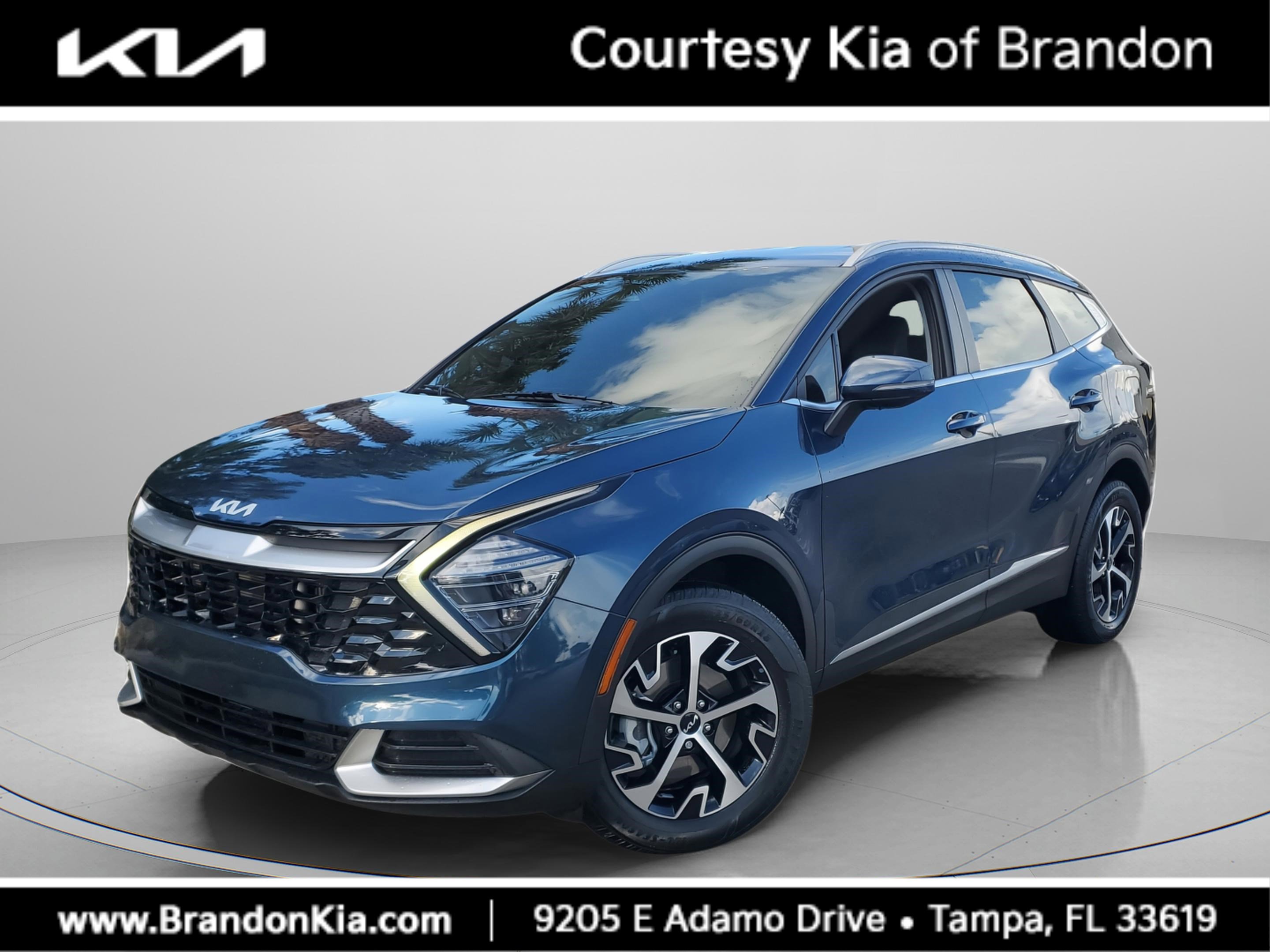 Used 2024 Kia Sportage EX image 1