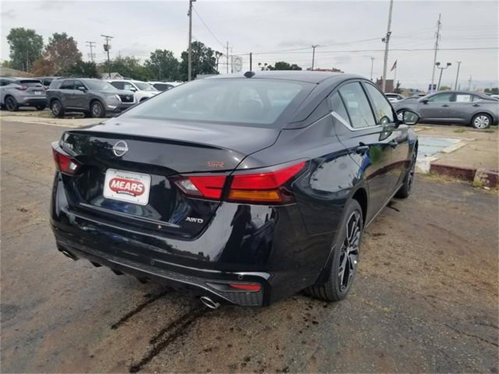 New 2025 Nissan Altima 2.5 SR image 5