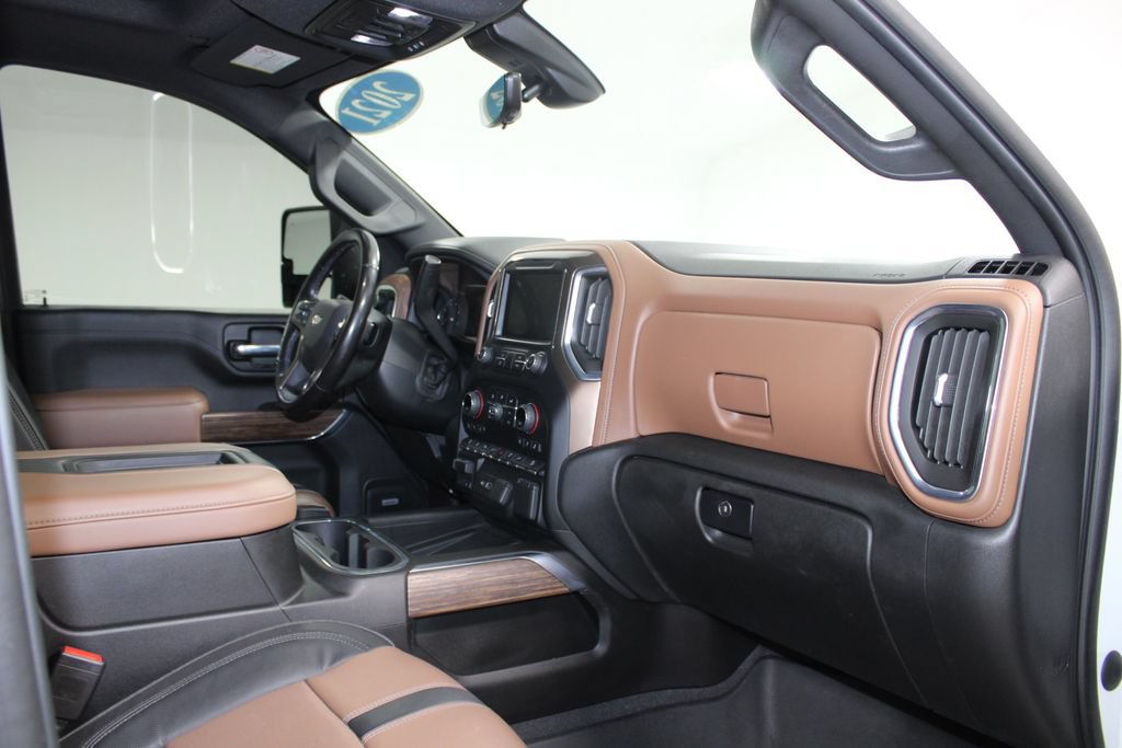 Used 2021 Chevrolet Silverado 2500 High Country w/ Z71 Off-Road Package AWD/4WD image 31