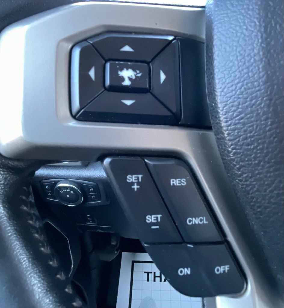 Used 2017 Ford F250 Lariat w/ Lariat Value Package AWD/4WD image 21