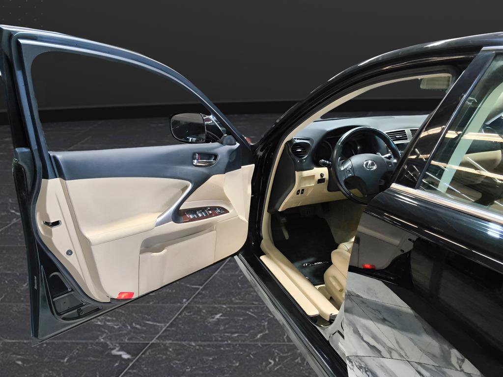 Used 2007 Lexus IS 250 AWD image 10