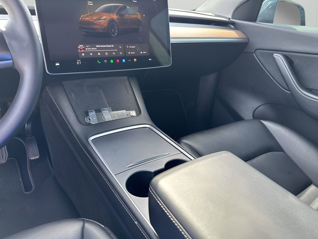 Used 2022 Tesla Model Y Long Range image 29