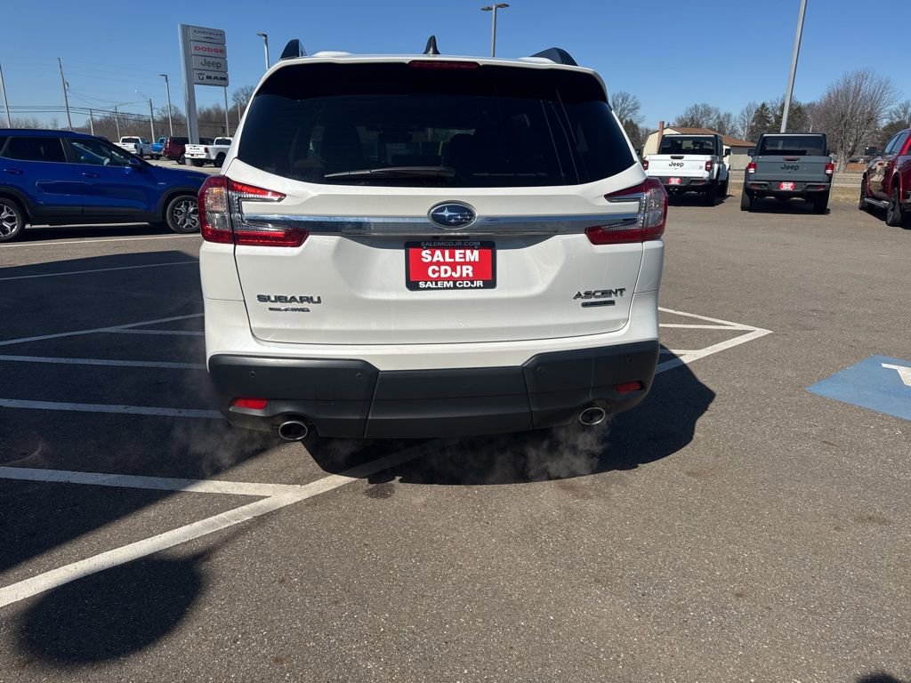 Used 2024 Subaru Ascent Limited w/ Technology Package AWD/4WD image 8