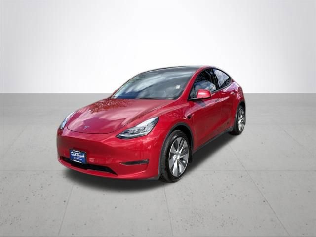 Used 2021 Tesla Model Y Long Range image 2