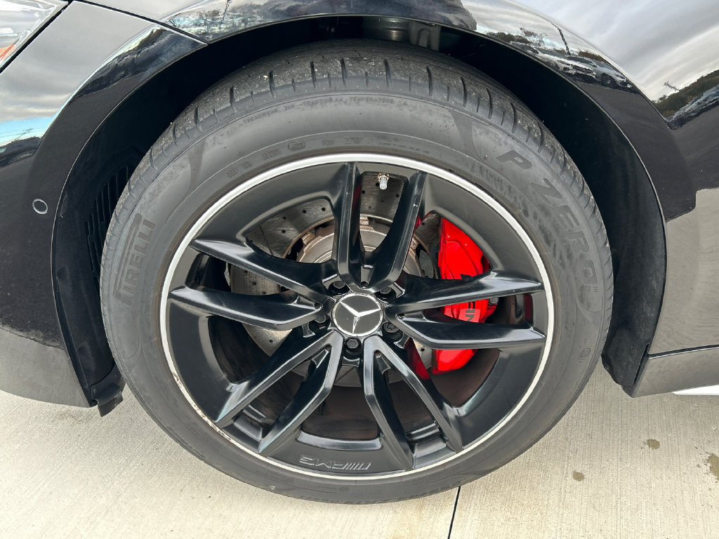 Used 2024 Mercedes-Benz AMG GT 63 image 36