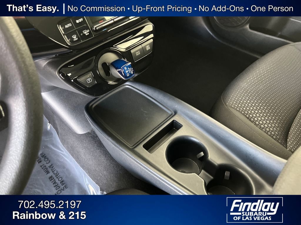 Used 2021 Toyota Prius LE image 24