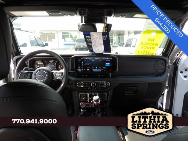 Used 2024 Jeep Wrangler Unlimited Rubicon AWD/4WD image 14