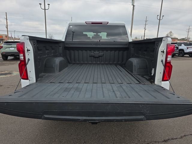 Used 2021 Chevrolet Silverado 1500 Custom w/ Rally Edition AWD/4WD image 13