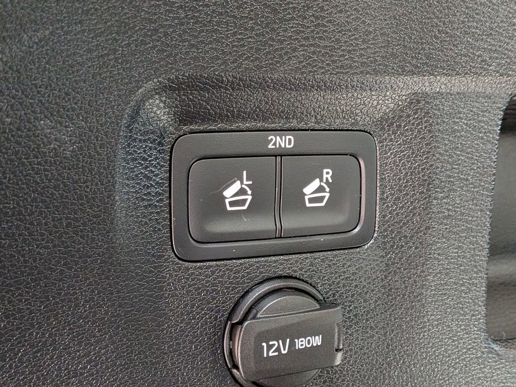 Used 2023 Kia Telluride S w/ S Sunroof Package image 10