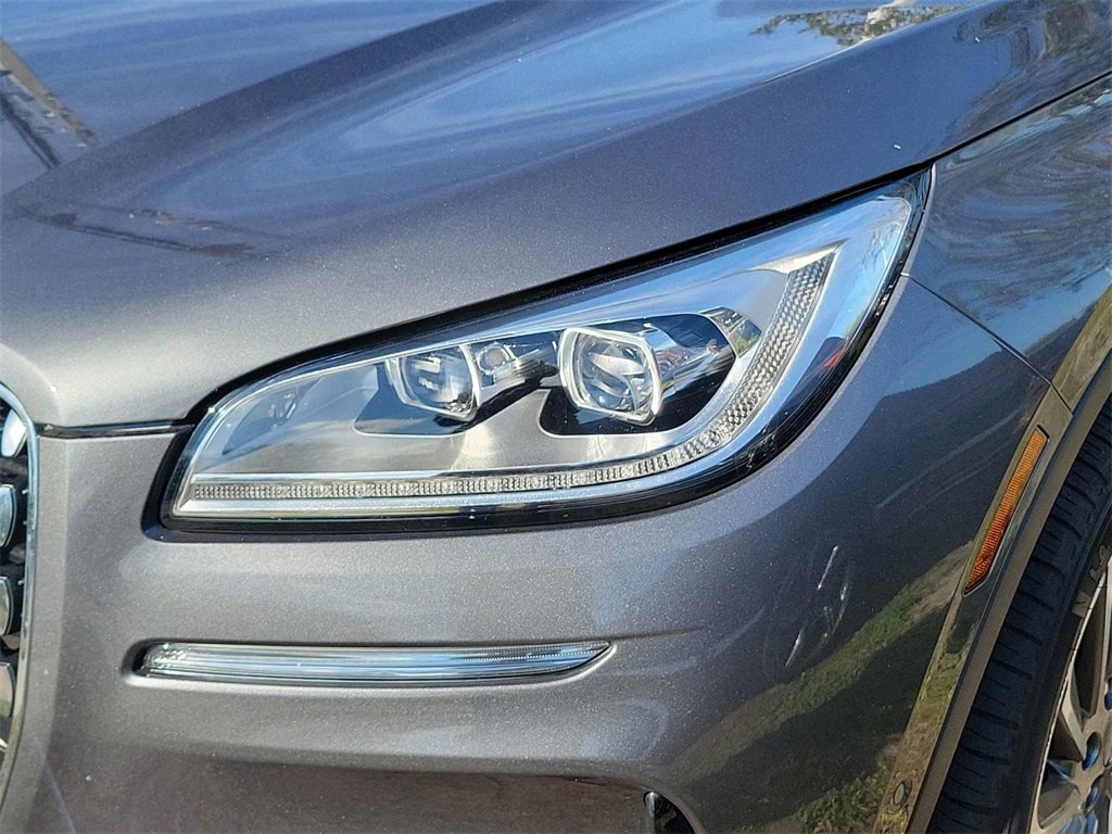 Used 2024 Lincoln Corsair Reserve w/ Equipment Group 202A image 6