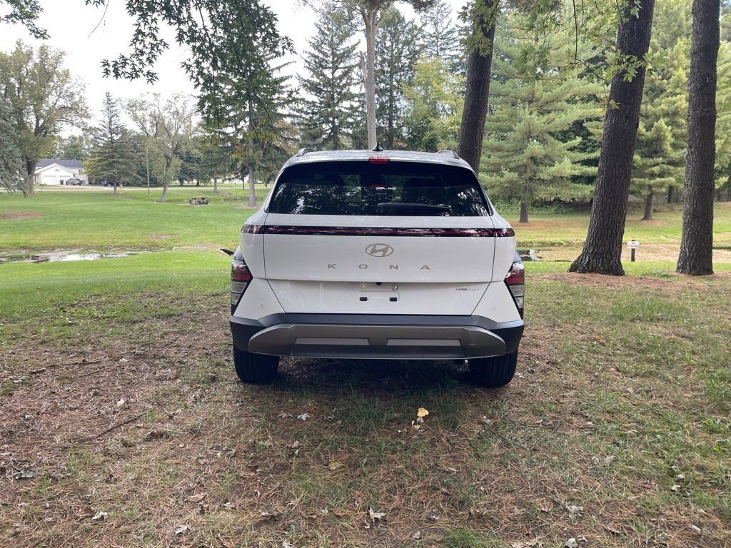 New 2026 Hyundai Kona Limited image 3