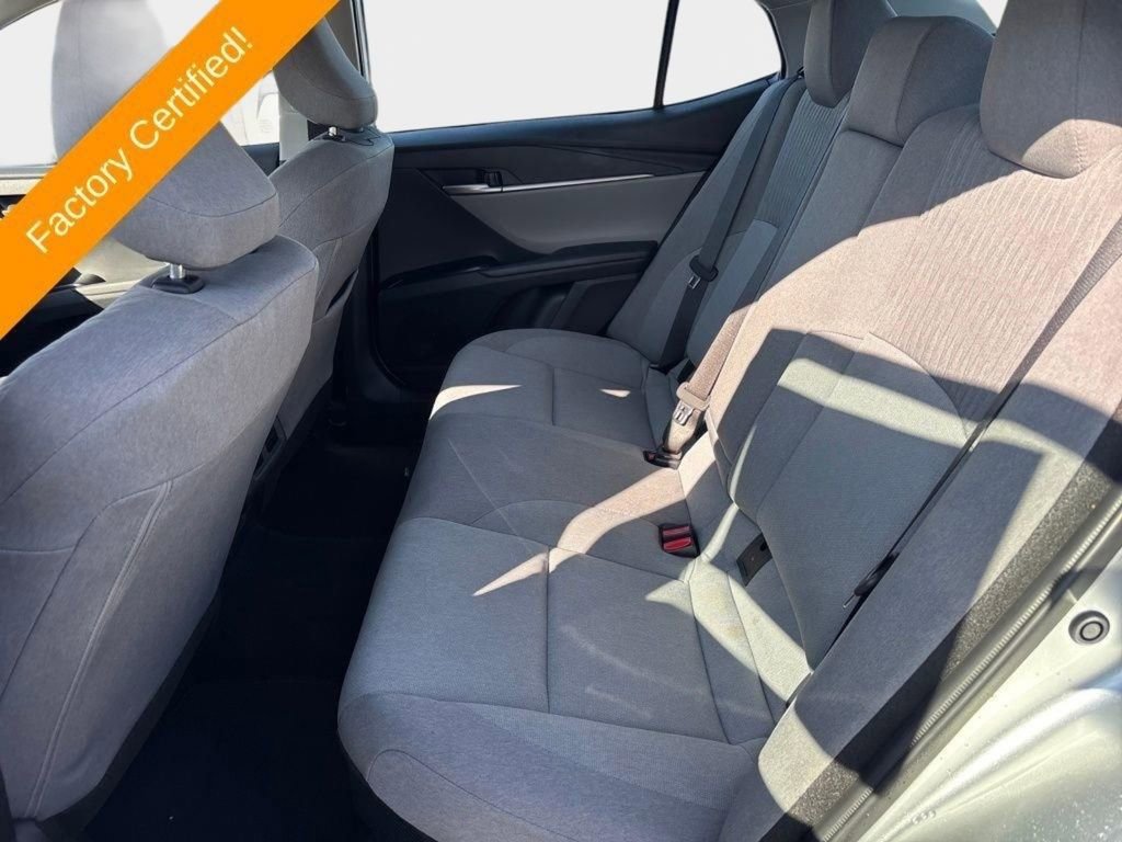 Used 2025 Toyota Camry LE image 22