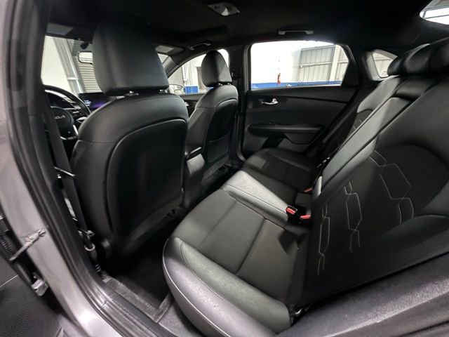 Used 2023 Kia Forte GT-Line w/ GT-Line Premium Package image 15