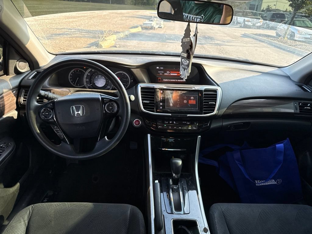 Used 2016 Honda Accord EX image 19