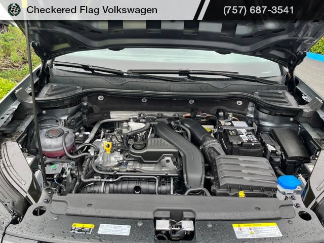 New 2026 Volkswagen Taos SEL AWD/4WD image 2