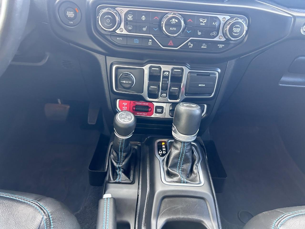 Used 2022 Jeep Wrangler Unlimited Rubicon 4xe w/ Cold Weather Group image 16