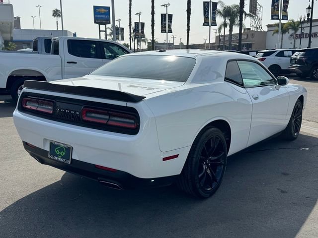 Used 2018 Dodge Challenger SXT w/ Blacktop Package image 4