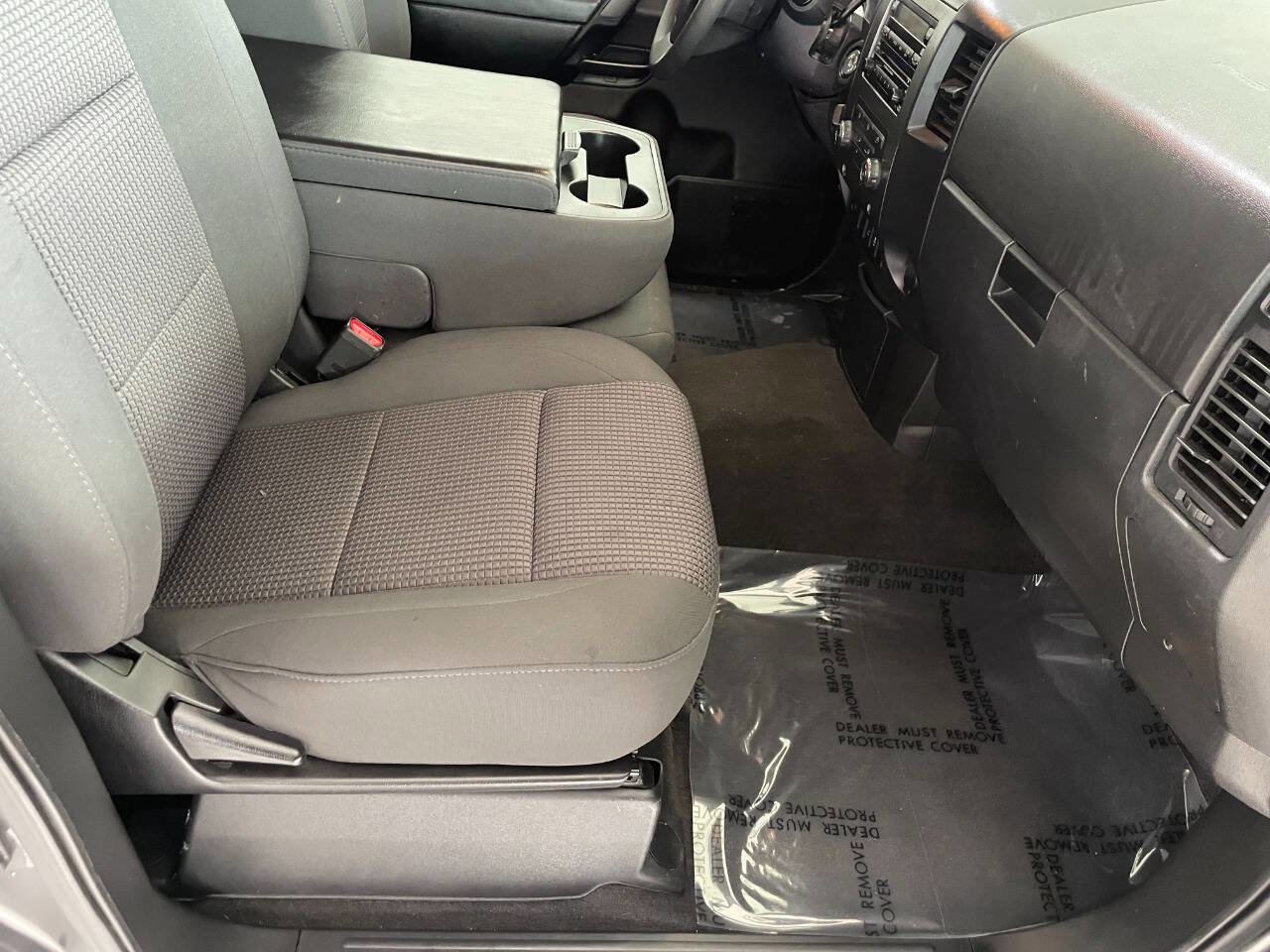 Used 2012 Nissan Titan SV image 28